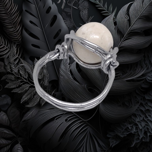 🌲10/$20. ~Hand Wired Ring with White Italian Wood Center Stone - Picture 4 of 7